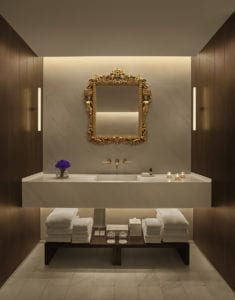 Suite Bathroom